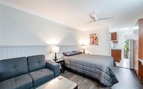 Bundaberg Coral Villa Motor Inn